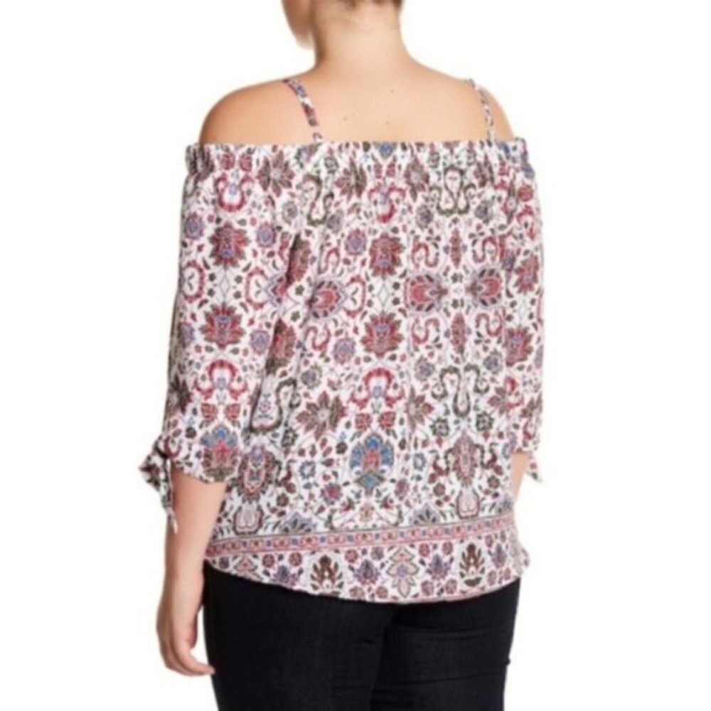 A. Byer Womens Red White Floral Cold Shoulder 3/4 Sleeve Blouse Plus Sz 3X New - Picture 2 of 8